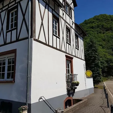 Сasa de vacaciones Beurener Muhle